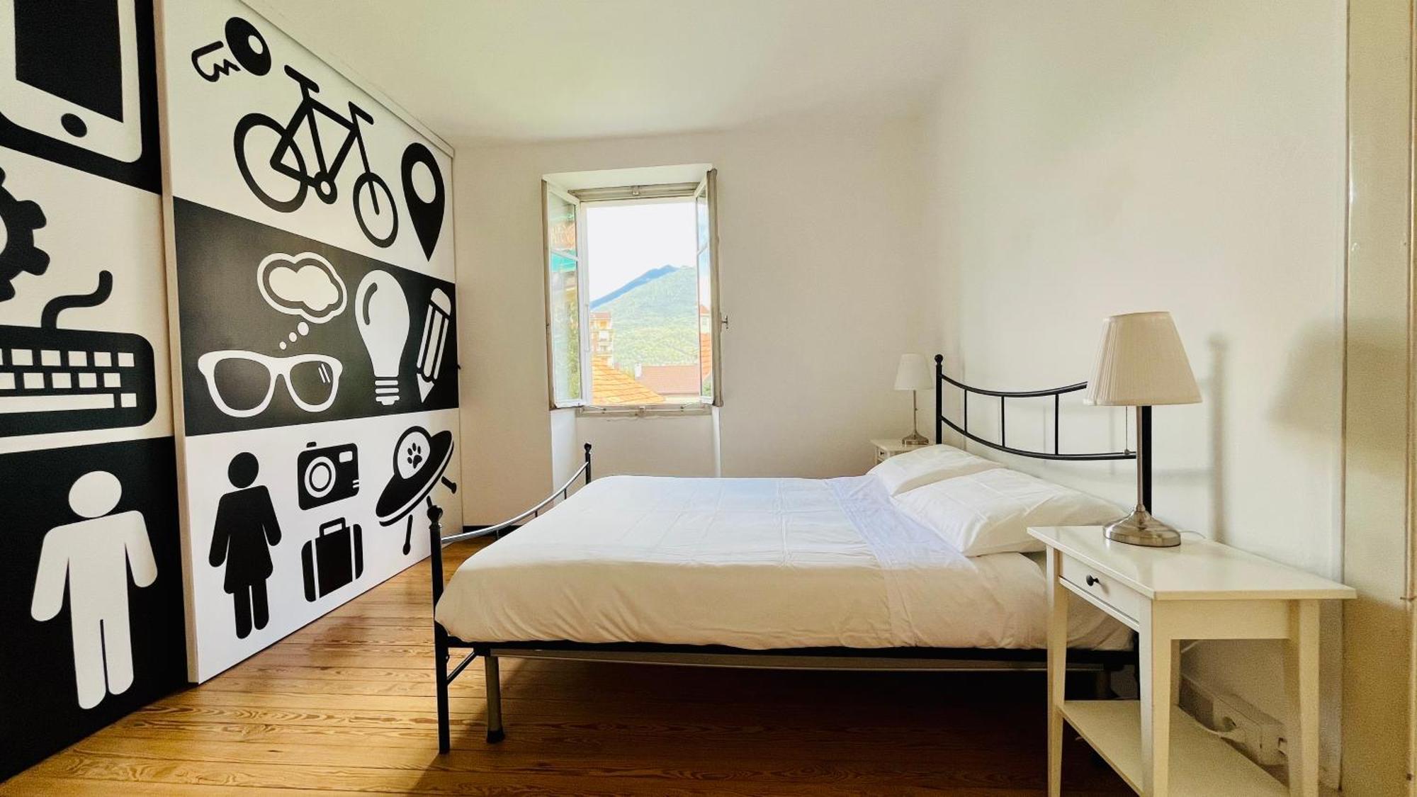 Antica Casa Storica Con Giardino Lejlighed Domodossola Eksteriør billede